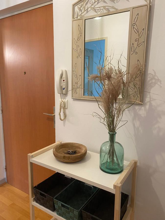 Parking Prive Gratuit, Balcon, 2 Chambres แคลร์มงต์-แฟร์รองด์ ภายนอก รูปภาพ