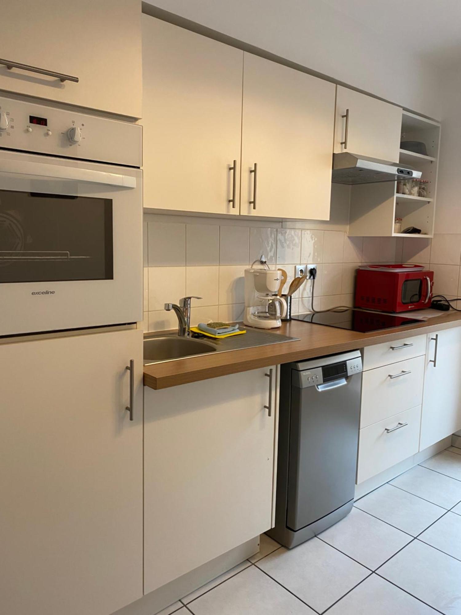 Parking Prive Gratuit, Balcon, 2 Chambres แคลร์มงต์-แฟร์รองด์ ภายนอก รูปภาพ